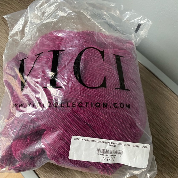 Loretta Plisse Metallic Balloon Sleeve Maxi Dress - Berry / XL - Picture 8 of 11